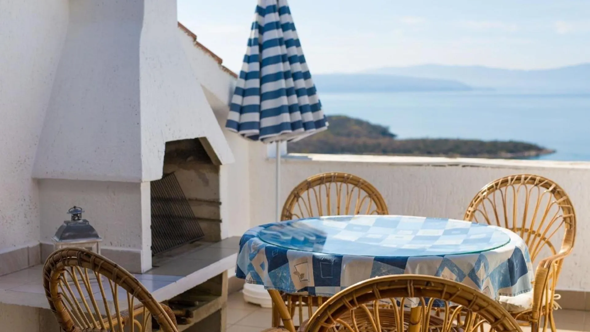 Ferienwohnung Fuer 5 Personen Ca 55 Qm In Njivice, Kvarner Bucht Krk 0*, Njivice Croatia