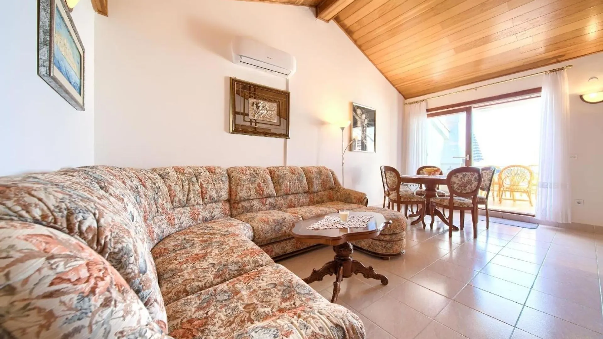 Ferienwohnung Fuer 5 Personen Ca 55 Qm In Njivice, Kvarner Bucht Krk Croatia